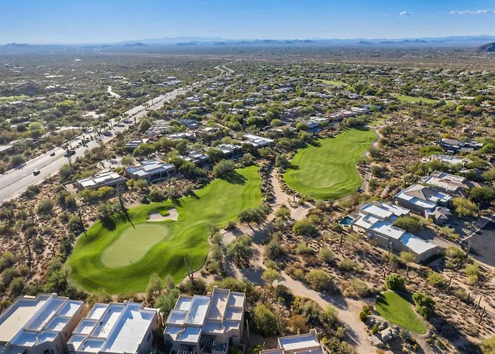 Dom wakacyjny White Feather - Golf Bbq Patio Pool & Access *